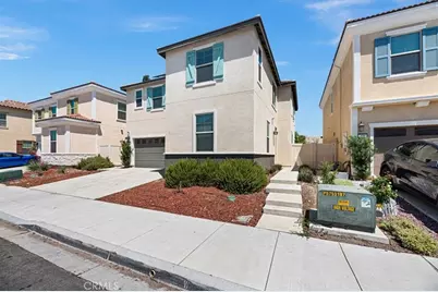 938 W Jasmine Way, Rialto, CA 92376 - Photo 4