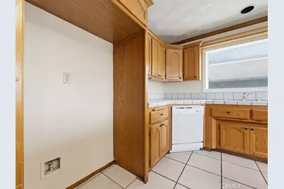 17895 Cumberland Way, Victorville, CA 92395 - Photo 18