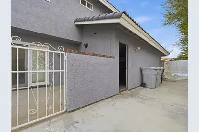 17895 Cumberland Way, Victorville, CA 92395 - Photo 44