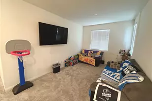 1485 E Laurelwood Dr, San Bernardino, CA 92408 - Photo 6