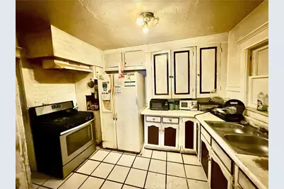 5167 S Gramercy Place, Los Angeles, CA 90062 - Photo 8