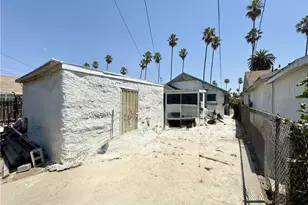 5167 S Gramercy Pl, Los Angeles, CA 90062 - Photo 22