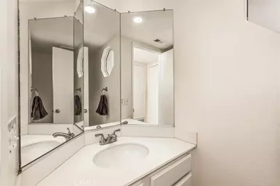 26982 Stonehaven #77, Mission Viejo, CA 92691 - Photo 16