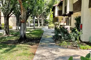 1077 Santo Antonio Dr, Colton, CA 92324 - Photo 2