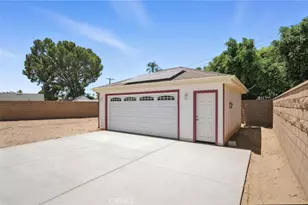 5199 Peony Ct, Riverside, CA 92506 - Photo 18