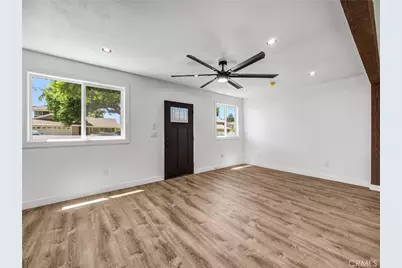 1385 Val Vista Street, Pomona, CA 91768 - Photo 6