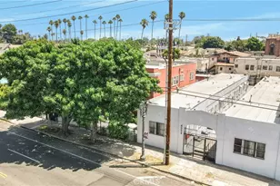 4334 S Main St, Los Angeles, CA 90037 - Photo 14