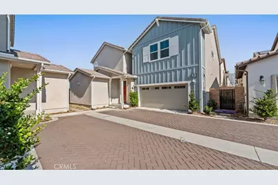 7044 Mallow Drive Mall #4, Fontana, CA 92336 - Photo 1