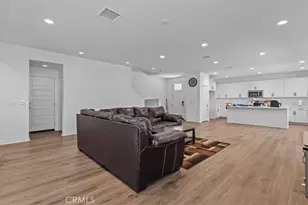 7044 Mallow Dr Mall, Fontana, CA 92336 - Photo 6