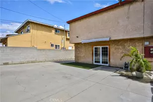 631 Leonard Ave, Los Angeles, CA 90022 - Photo 32
