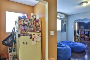 631 Leonard Ave, Los Angeles, CA 90022 - Photo 8