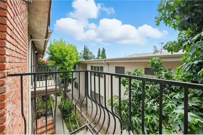 14937 Sherman Way #7, Van Nuys, CA 91405 - Photo 20