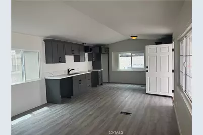 715 220th Street #47, Torrance, CA 90502 - Photo 2