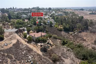 7007 Golden Vale Dr, Riverside, CA 92506 - Photo 4