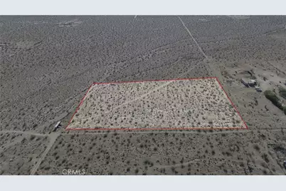 35325 Woodland St, Lucerne Valley, CA 92356 - Photo 2