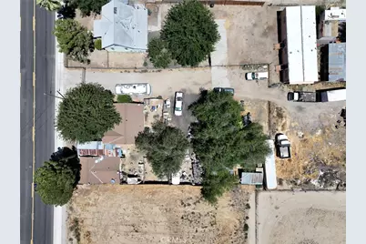 7812 Pearblossom, Littlerock, CA 93543 - Photo 48