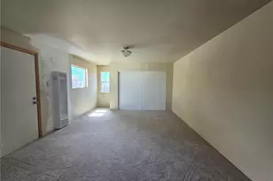 35833 Sutter Ave, Lucerne Valley, CA 92356 - Photo 8