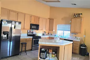 15227 Flagstaff St, Victorville, CA 92394 - Photo 26