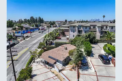 114 N Bonnie Beach Place, East Los Angeles, CA 90063 - Photo 20