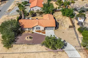 13554 2nd Ave, Victorville, CA 92395 - Photo 8