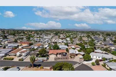 43771 Applewood Street, Hemet, CA 92544 - Photo 4