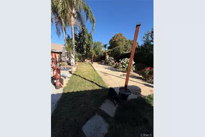 35994 Leah Lane, Yucaipa, CA 92399 - Photo 16