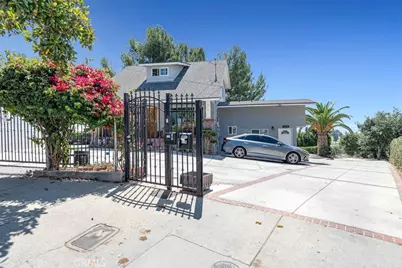 114 N Bonnie Beach Place, East Los Angeles, CA 90063 - Photo 18