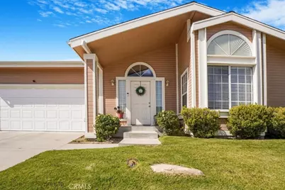 20053 Northcliff Drive, Canyon Country, CA 91351 - Photo 2