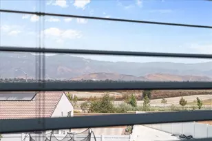 2335 Powell Dr, Rialto, CA 92377 - Photo 30