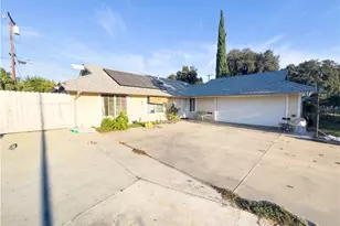 1982 Titus Ave, Pomona, CA 91766 - Photo 2