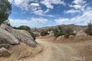 24260 Minton Rd, Homeland, CA 92548 - Photo 22