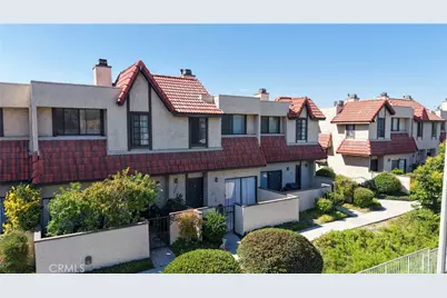 27669 Ironstone Drive #3, Canyon Country, CA 91387 - Photo 1