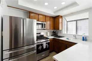 27669 Ironstone Dr, Canyon Country, CA 91387 - Photo 12