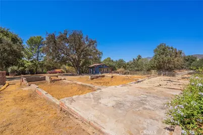 3430 Chaney Trail, Altadena, CA 91001 - Photo 32