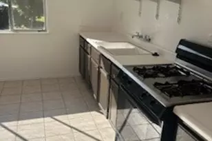 167 N Center St, Redlands, CA 92373 - Photo 10