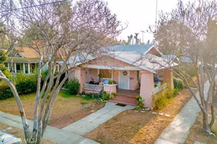 302 Sonora St, Redlands, CA 92373 - Photo 10