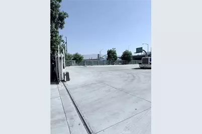 895 W 2nd Street, San Bernardino, CA 92410 - Photo 6