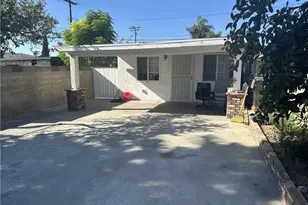 11907 168th St, Artesia, CA 90701 - Photo 2