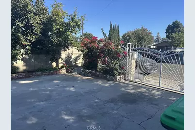 11907 168th Street, Artesia, CA 90701 - Photo 4