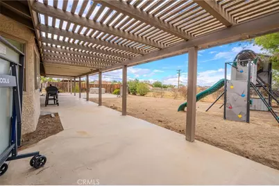 18106 Carob Street, Hesperia, CA 92345 - Photo 40