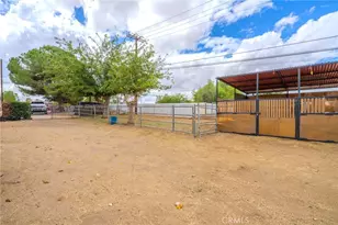 18106 Carob St, Hesperia, CA 92345 - Photo 50
