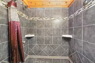 373 Redwood Ln, Crestline, CA 92325 - Photo 54