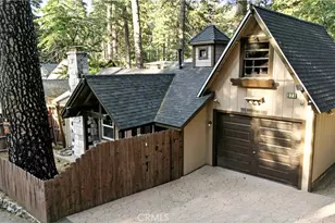 373 Redwood Ln, Crestline, CA 92325 - Photo 4