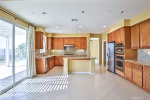 29045 Horner Ln, Highland, CA 92346 - Photo 12