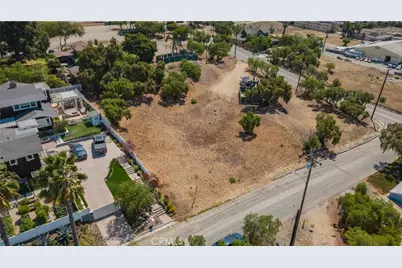 2420 Gaviota Avenue, Signal Hill, CA 90755 - Photo 4