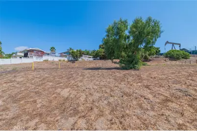 2420 Gaviota Avenue, Signal Hill, CA 90755 - Photo 10