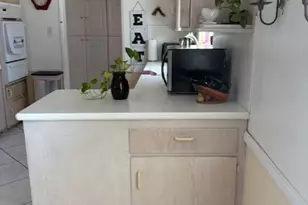 595 Juniper Ave, Upland, CA 91786 - Photo 6