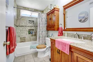 1546 E Redwood Ave, Ontario, CA 91762 - Photo 10