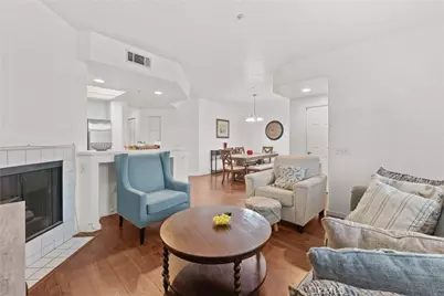 130 S Barranca St, #302, West Covina, CA 91791 - Photo 6