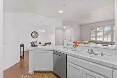 130 S Barranca St, #302, West Covina, CA 91791 - Photo 10